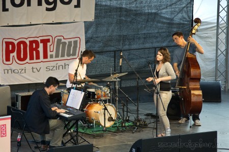 Múzeumok majálisa Vörös Janka Group koncert - Szendrei Gábor Múzeumok majálisa Vörös Janka Group koncert - Szendrei Gábor