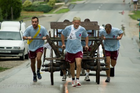 Kocsitoló verseny 2012 képek - Szendrei Gábor