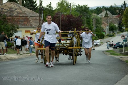 Kocsitoló verseny 2012 képek - Szendrei Gábor