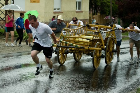 Kocsitoló verseny 2012 képek - Szendrei Gábor