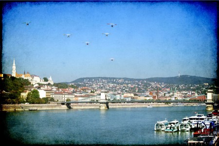 Légi parádé a Dunán Budapesten 2012. augusztus 20. - Szendrei Gábor
