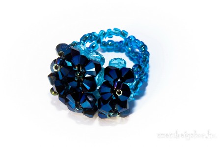 Swarovski kristály gyűrű eladó - Ékszerfotó: Szendrei Gábor