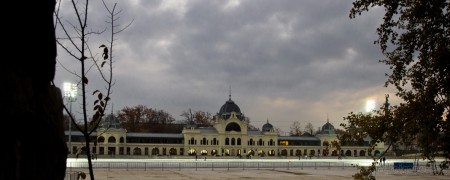 Városligeti Műjégpálya nyitása 2012 - fotó: Szendrei Gábor Városligeti Műjégpálya nyitása 2012 - fotó: Szendrei Gábor