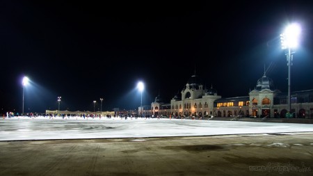 Városligeti Műjégpálya nyitása 2012 - fotó: Szendrei Gábor Városligeti Műjégpálya nyitása 2012 - fotó: Szendrei Gábor