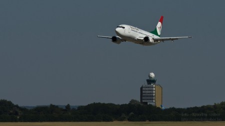 2013.08.18. Sólyom Hungarian Airways első képek HA-SHA LHBP - fotó: Szendrei Gábor 2013.08.18. Sólyom Hungarian Airways első képek HA-SHA LHBP - fotó: Szendrei Gábor