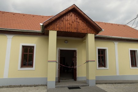 2013.10.23. Művelődési Ház avatása Kisorosziban - fotó: Szendrei Gábor 2013.10.23. Művelődési Ház avatása Kisorosziban - fotó: Szendrei Gábor