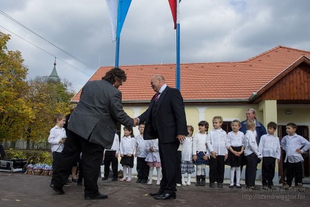2013.10.23. Művelődési Ház avatása Kisorosziban - fotó: Szendrei Gábor 2013.10.23. Művelődési Ház avatása Kisorosziban - fotó: Szendrei Gábor