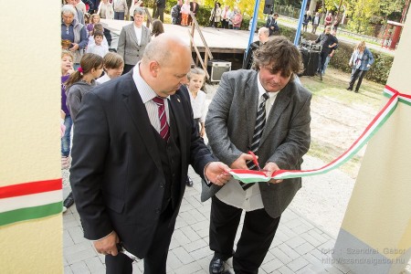2013.10.23. Művelődési Ház avatása Kisorosziban - fotó: Szendrei Gábor 2013.10.23. Művelődési Ház avatása Kisorosziban - fotó: Szendrei Gábor