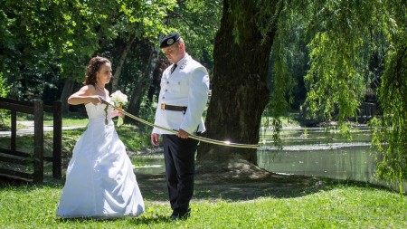 2014.06.07. Enikő és Robi Katonai Esküvője Tatabányán - fotó: Szendrei Gábor 2014.06.07. Enikő és Robi Katonai Esküvője Tatabányán - fotó: Szendrei Gábor