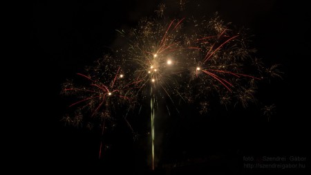 Tatabányai Bányásznap Tűzijáték 2014 - fotó: Szendrei Gábor Tatabányai Bányásznap Tűzijáték 2014 - fotó: Szendrei Gábor