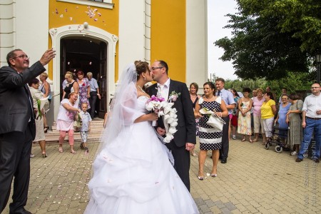 Ági és Zoli esküvői fotói Kecskéden - fotó: Szendrei Gábor