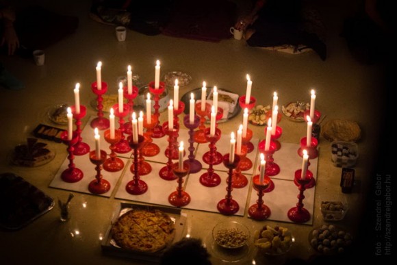 Diwali - a Fény Ünnepe a Bandha Works-ben 2015 - fotó: Szendrei Gábor Diwali - a Fény Ünnepe a Bandha Works-ben 2015 - fotó: Szendrei Gábor