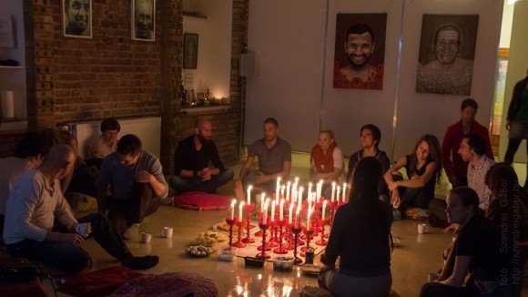 Diwali - a Fény Ünnepe a Bandha Works-ben 2015 - fotó: Szendrei Gábor Diwali - a Fény Ünnepe a Bandha Works-ben 2015 - fotó: Szendrei Gábor