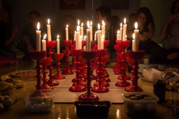 Diwali - a Fény Ünnepe a Bandha Works-ben 2015 - fotó: Szendrei Gábor Diwali - a Fény Ünnepe a Bandha Works-ben 2015 - fotó: Szendrei Gábor