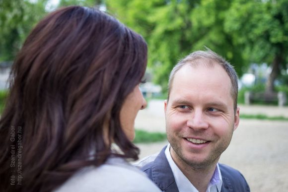 Veronika és Ádám jegyespár fotózása Budapesten - fotó: Szendrei Gábor