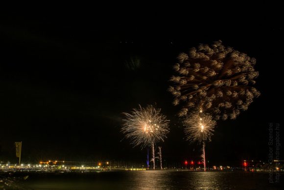Siófoki augusztus 20-ai tűzijáték legszebb 13 fotója 2017 Balaton - fotó: Szendrei Gábor
